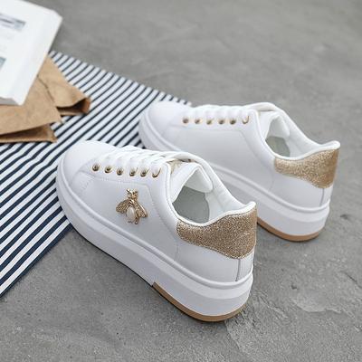 Damskie casualowe sneakersy wiosenne wygodne buty na platformie modne buty płaskie z cyrkoniami i pszczołą buty dla studentki małe białe buty