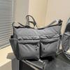 Unisex vodoodpudivá nylonová crossbody taška s více kapsami