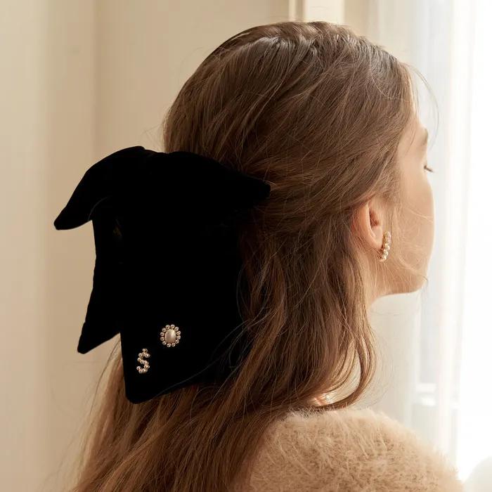 Merry Velvet Ribbon Scrunchie_HB0097