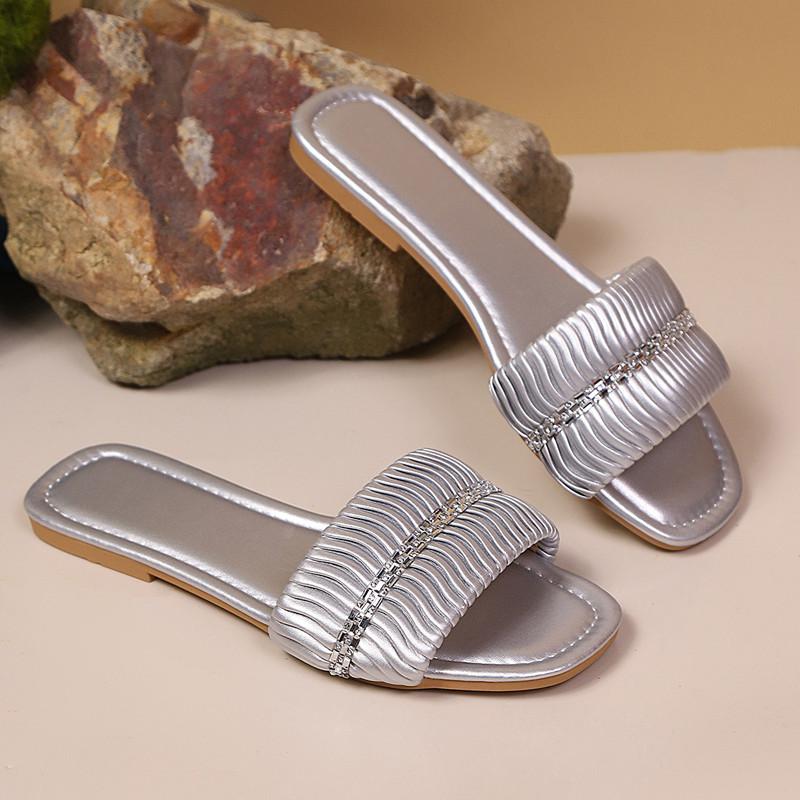 Spring and Summer Footwear Plus Size Slippers Sandals Soft Bottom Flat Beach Shoes Women's Shoes