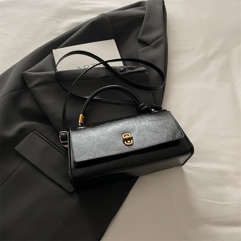 

Autumn new live broadcast popular portable shoulder bag light luxury foreign style crossbody niche high value commuter women s bag чёрный