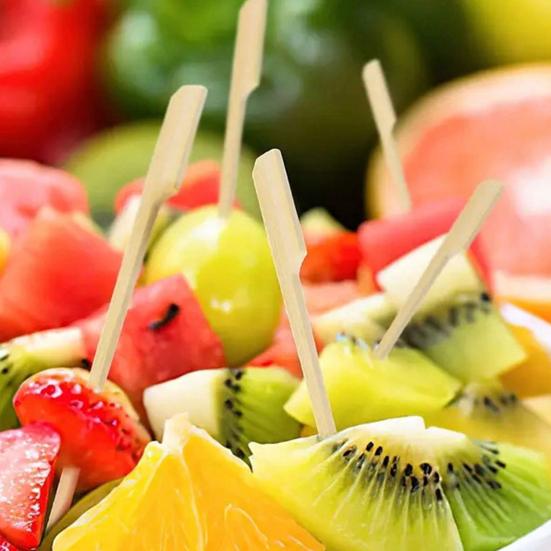 500 ks sada koktejlových špejlí, 4 styly a 3 velikosti, dlouhé bambusové špízy na předkrmy, nápoje, dezerty, dekorativní dřevěné tyčinky na párty