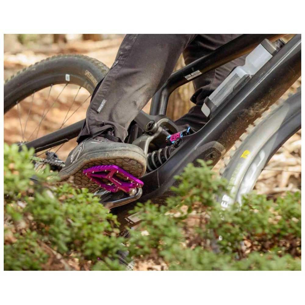 Wolf Tooth Ripsaw Pedal Black