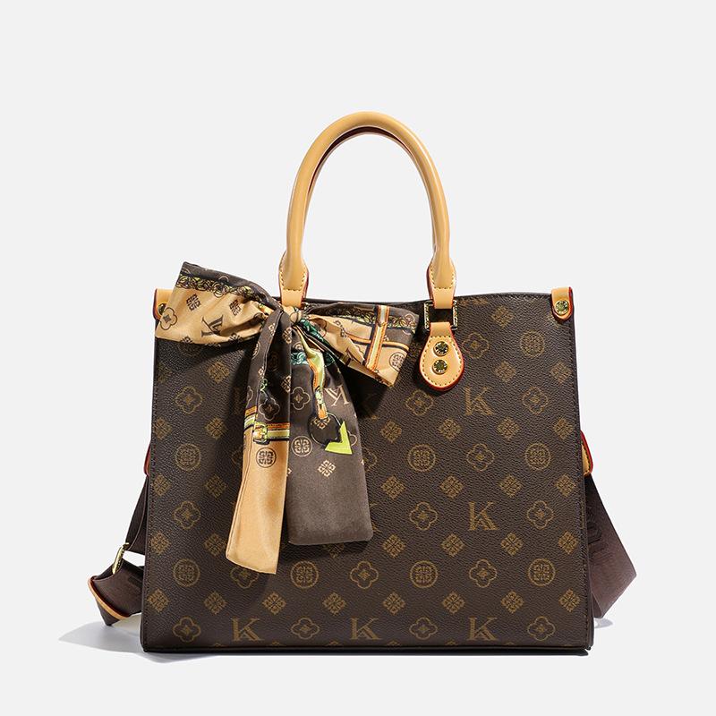 Handbag Women's New Fashion Versatile Shoulder Messenger Bag