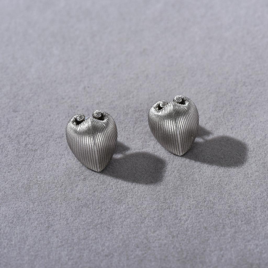 Premium Metal Brass Plated 18K Real Gold Love S925 Silver Needle Stud Earrings Trendy Fashion Light Luxury Earrings