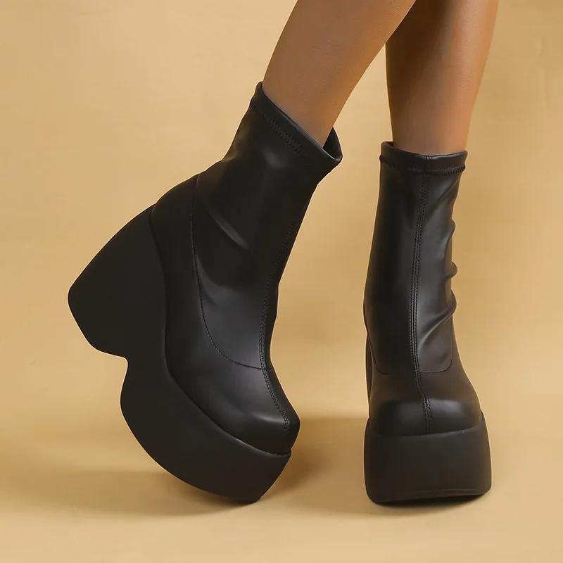 2025 New Gothic Style Sexy Elegant Chunky Platform Women Ankle Boots Big Size 43 Walking Comfy Woman Shoes Platform Shoes boots
