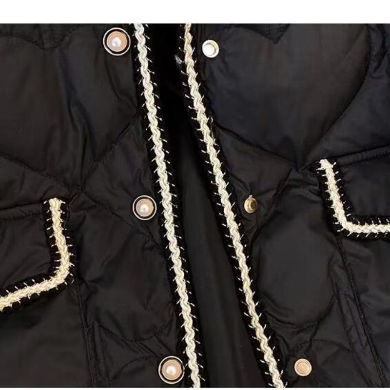 Short Black Cotton Jacket for Women In Winter New Lightweight Design Fashionable Temperament Beautiful Jacket