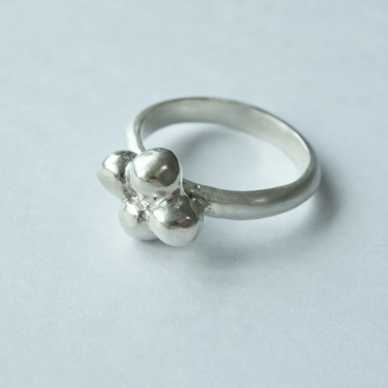 vacactsilver cross bubble ring