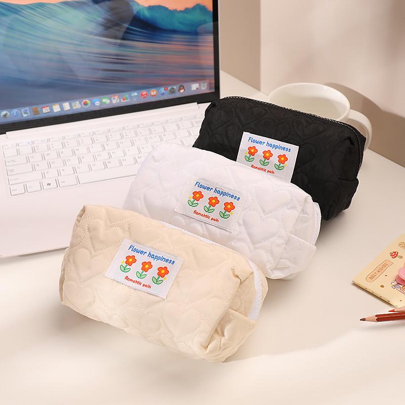 Borsa Trucco a Forma di Cuore Carina con Grande Capacità per Viaggio e Conservazione