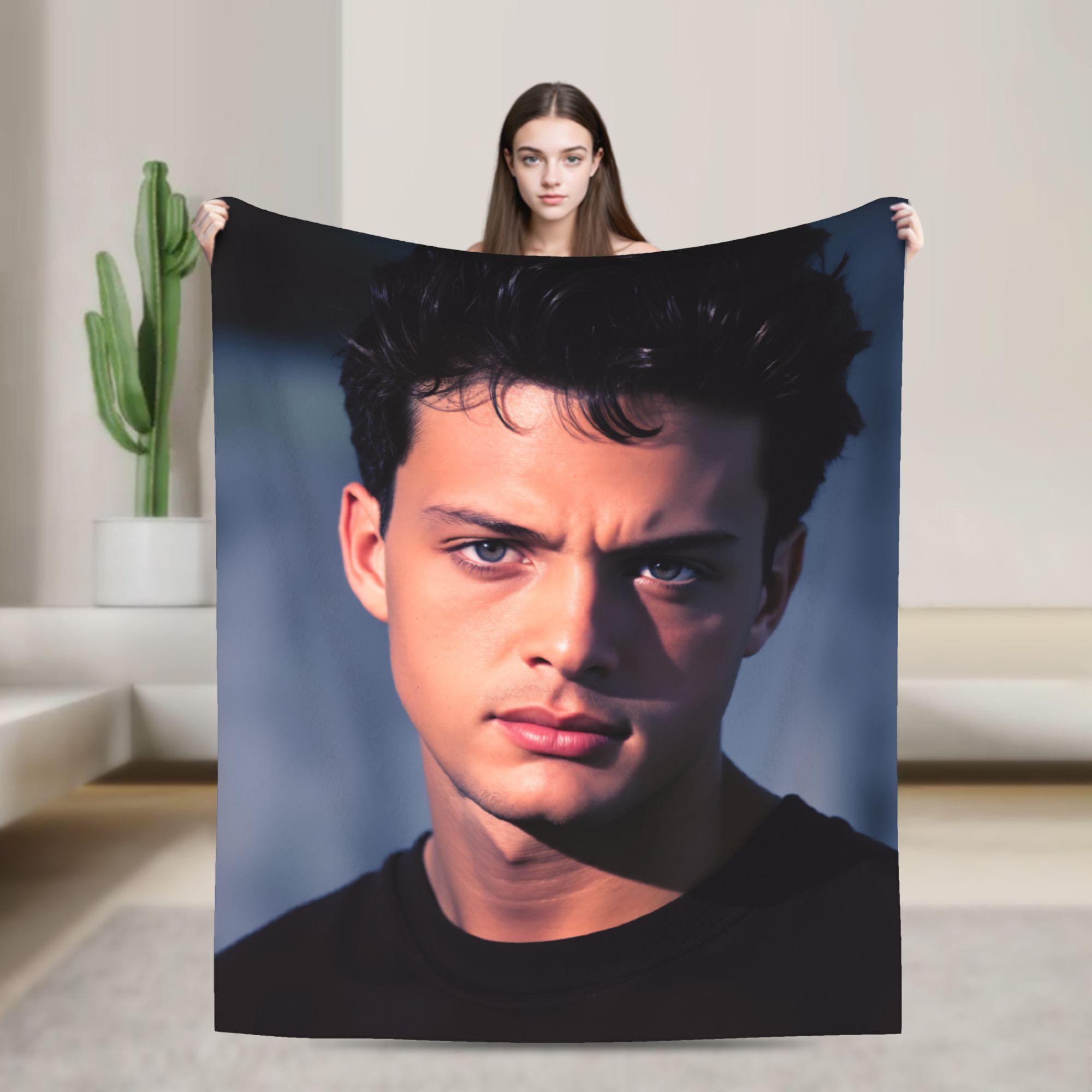 

Luis Miguel Flannel Blanket Winter Warm Throw Blanket for Girls Boys Bedroom Funny Bedspread Sofa Bed Cover 75x90cm