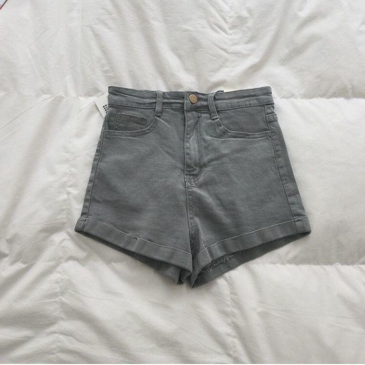 Summer High Waist Stretchy Denim Shorts Pants Women Fashion Light Color Tight Fit Rolled Hem