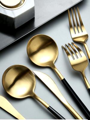 24-teiliges Edelstahl-Besteckset Schwarzgold Besteck Löffel Gabel Messer Westliches Besteck Silberware Flachgeschirr Geschirrzubehör