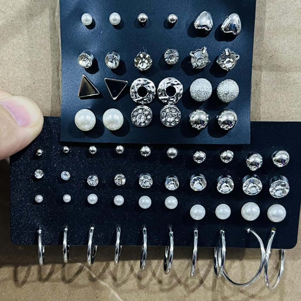 XP17 Perlenohrring-Set - Trendig und modisch