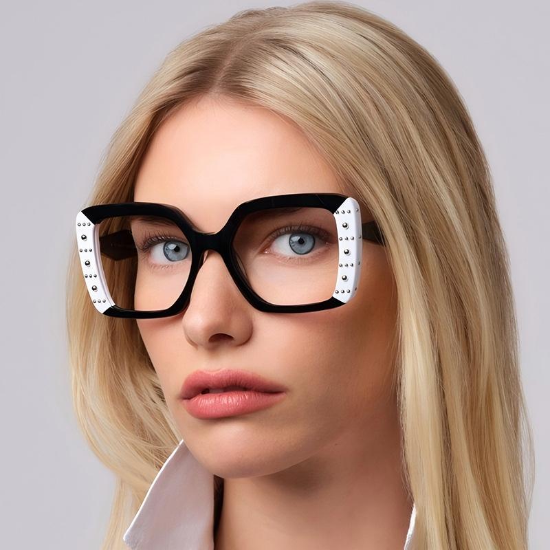 Square Anti-blue Light Large Frame Eyeglasses Fashion Street Optical Presbyopia Glasses Ladies Customization Myopia Glasses