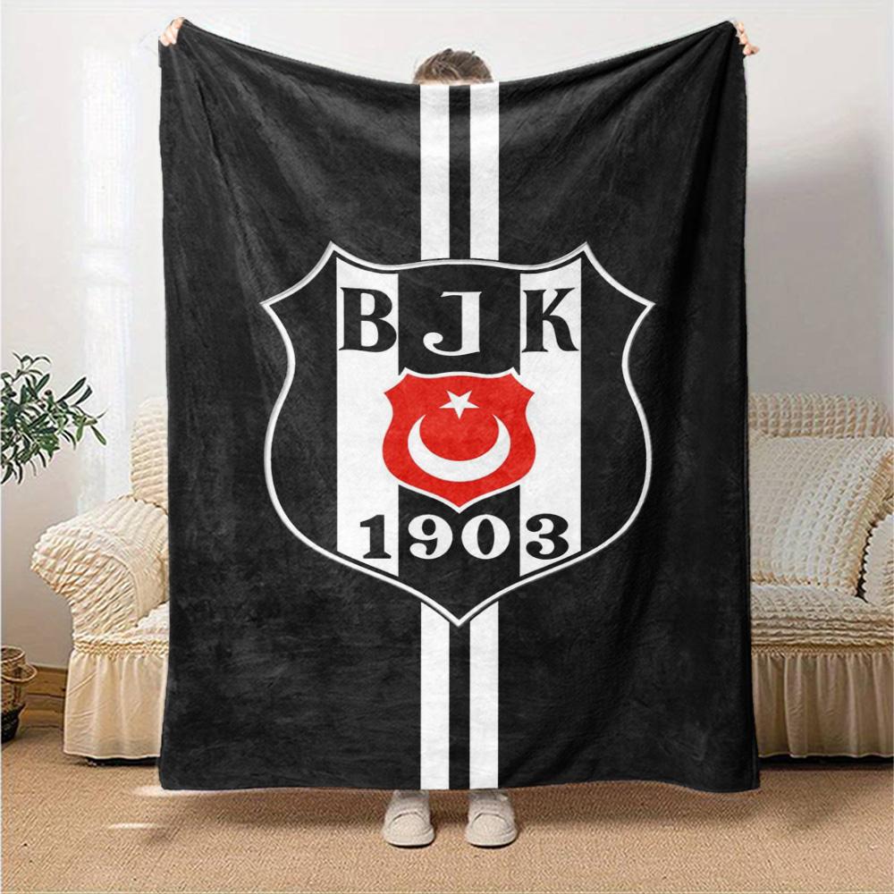 Football Club Emblem Stripe Print Flannel Throw Blanket, Sports Fan Soft Warm Blanket for Sofa Bed Couch Home Use
