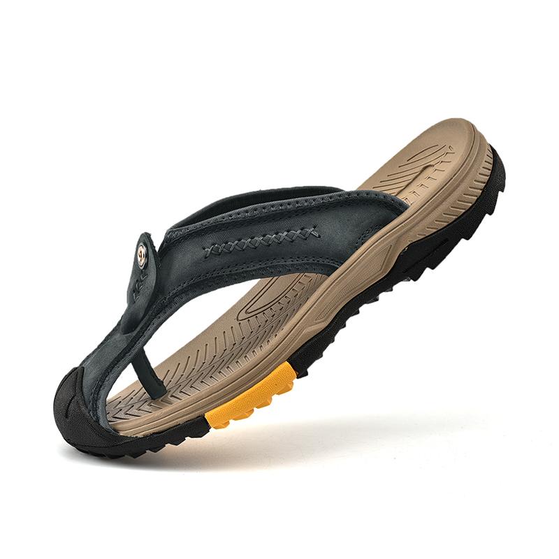 Fashion 2024 High Quality Men's Summer New Leather Slippers Casual Soft Leather Soft Sole Anti Slip Men's Genuine leather Sandals