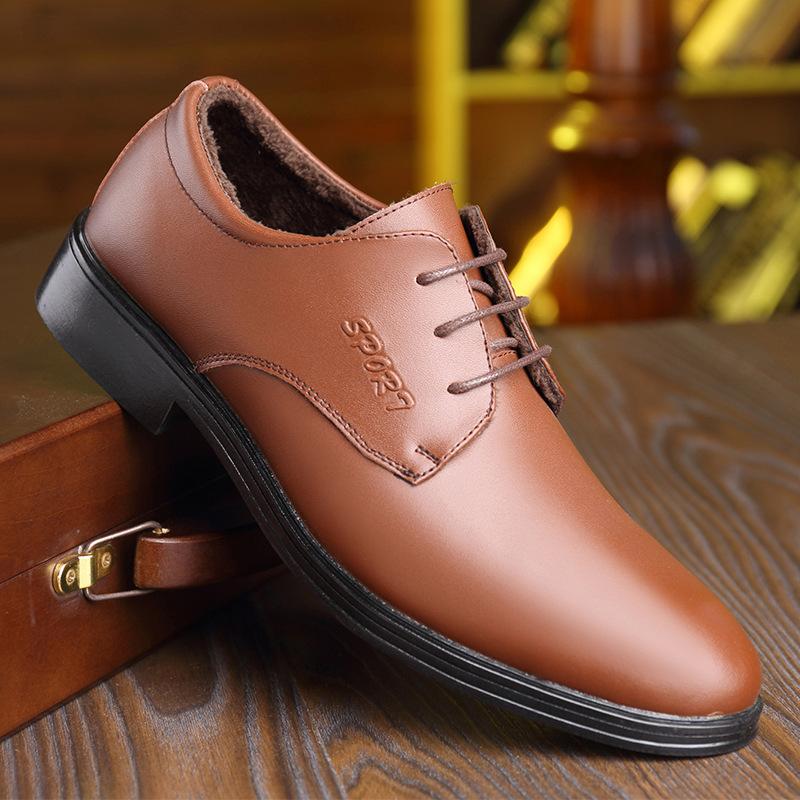 

Кожаная обувь мужская из натуральной кожи корейская версия деловая классическая с острым носком осенняя британский тренд дышащая черная обувь жениха для свадьбы мужчины 45