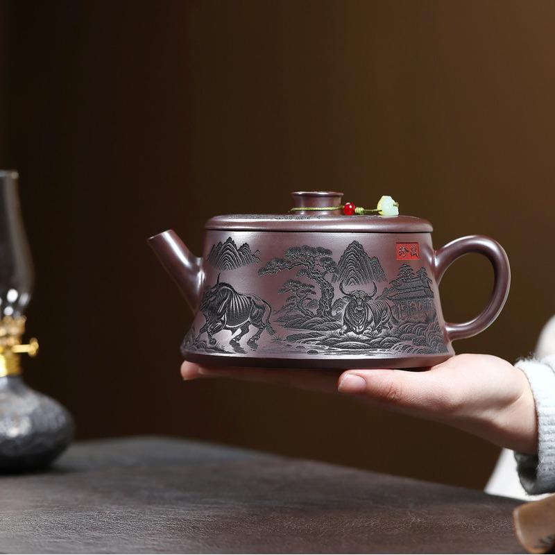 

500ml Creative Yixing Purple Clay Teapots Handmade Five Oxen Column Base Pot Raw Ore Stone Red Mud Kettle Chinese Zisha Tea Set