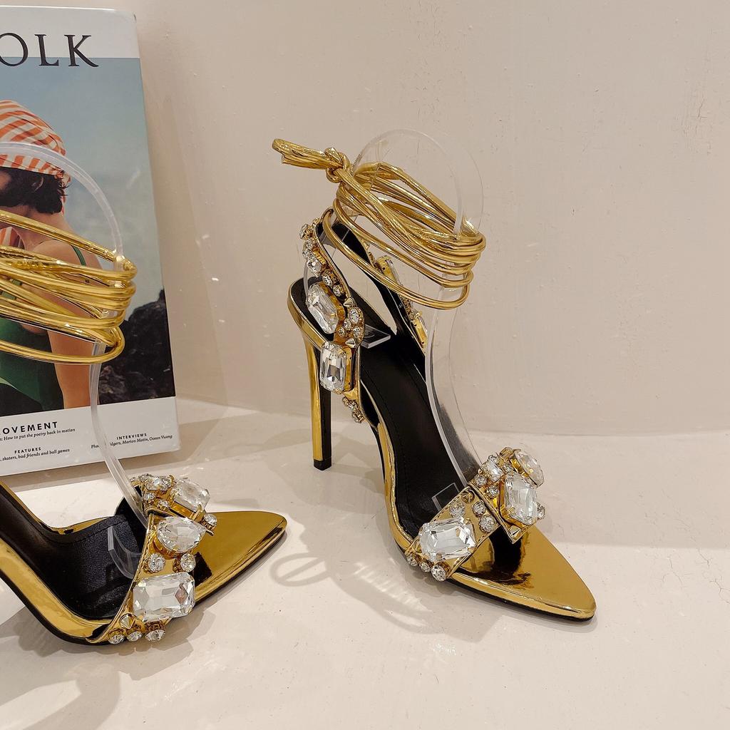 2025 summer new European and American fashion rhinestone gem pointed stiletto open-toed catwalk banquet women's sandals