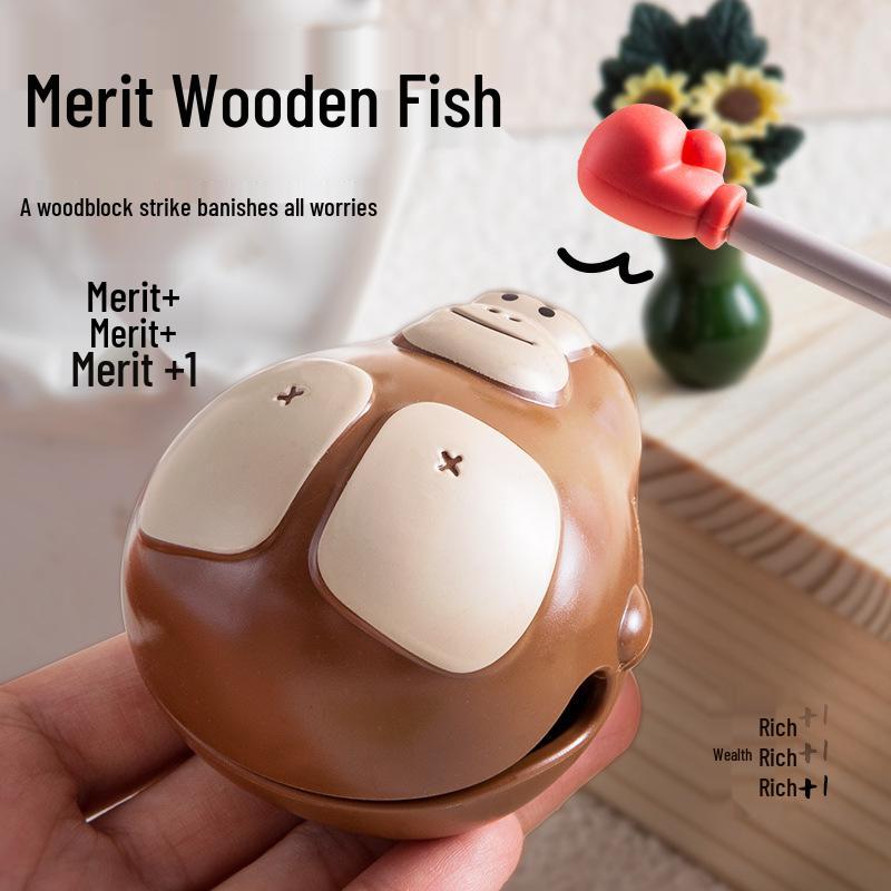 

Gorilla Wooden Fish Decompression Toy - Lucky Cat Ornament for Office and Gift.