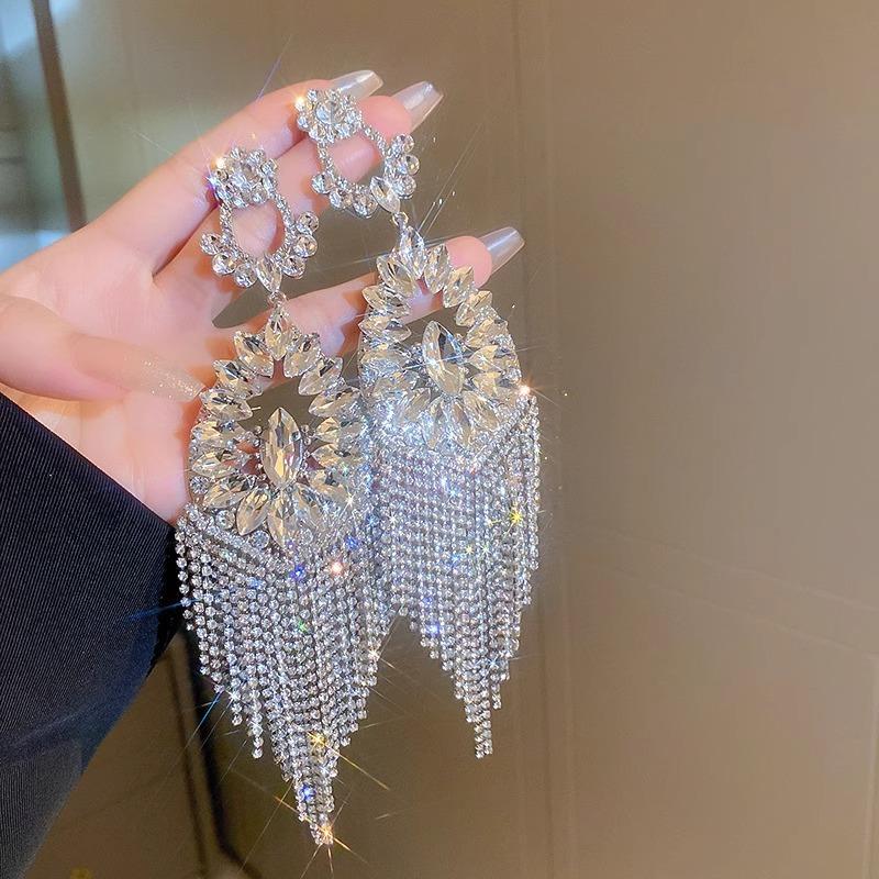 Classy Exaggerated Accessible Luxurylong Tassel Earrings Stylishretroelegant Earrings