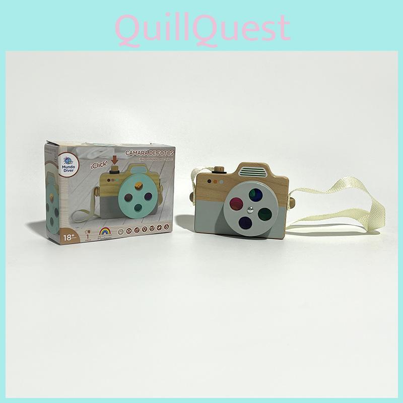 Holzkamera-Simulation mit Aufhängeseil – ein tolles Puzzlespielzeug für Babys und Kinder, ideal für Outdoor-Spaß.