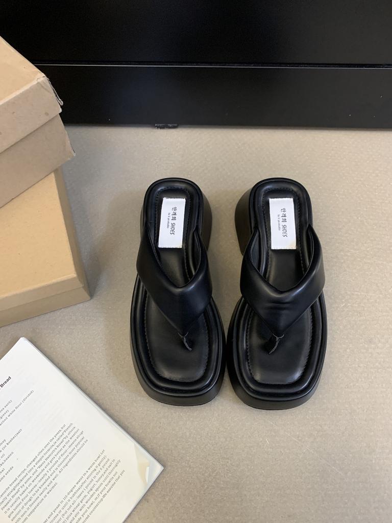 2025 Summer Fashion Thick-soled Cross-strapped Cool Slippers Women's Shoes Wear Versatile Height Increase Internet Celebrity Beach Muffin Slippers