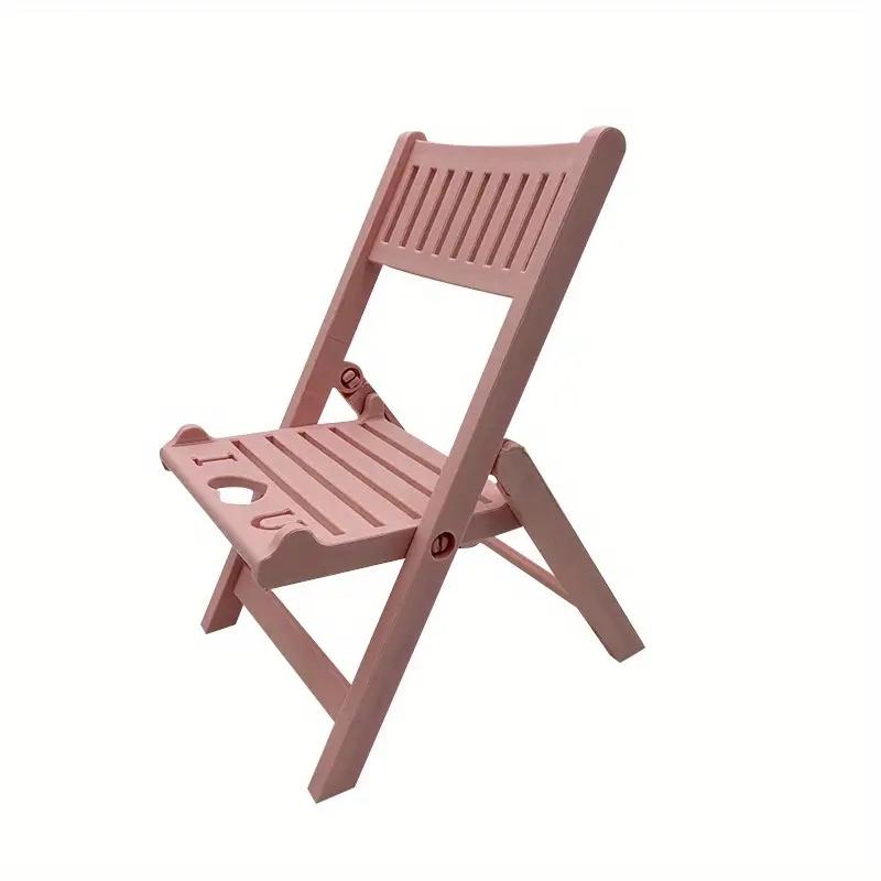Relax In Style with Our Foldable Beach Chair Phone Stand - Perfect Gift for Any Occasion!