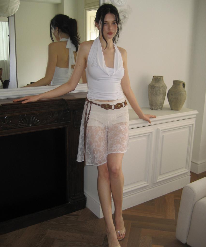 Yuhili Mesh Lace Skirt / White