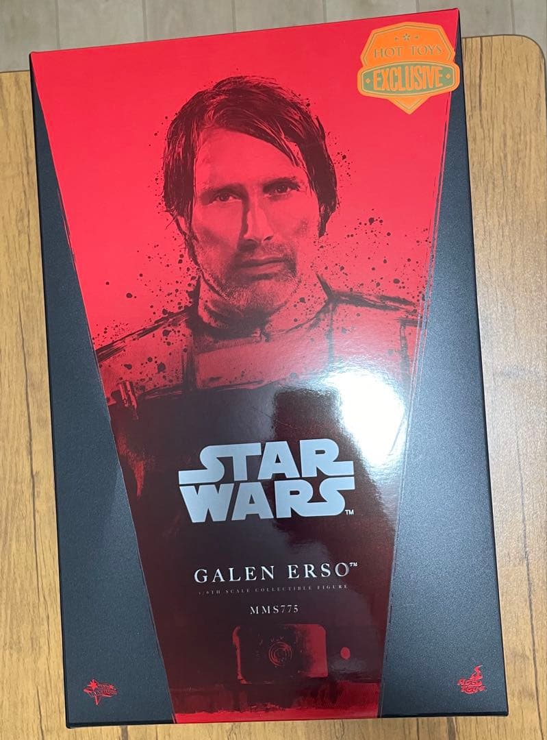 

[USED] HotToys STAR WARS Galen Erso