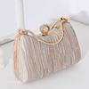 Pochette de soirée élégante en polyester avec plis ornés pour événements formels