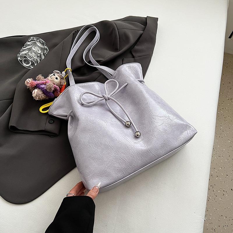 Simple large-capacity tote bag women's bag 25 new high-end bucket bag simple shoulder handbag