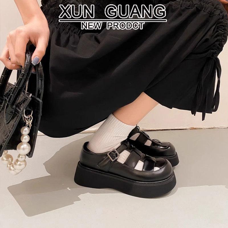 Leather Baotou Sandals Women's Summer 2025 New College Style Hollow Casual Shoes Muffin Platform Roman Sandals