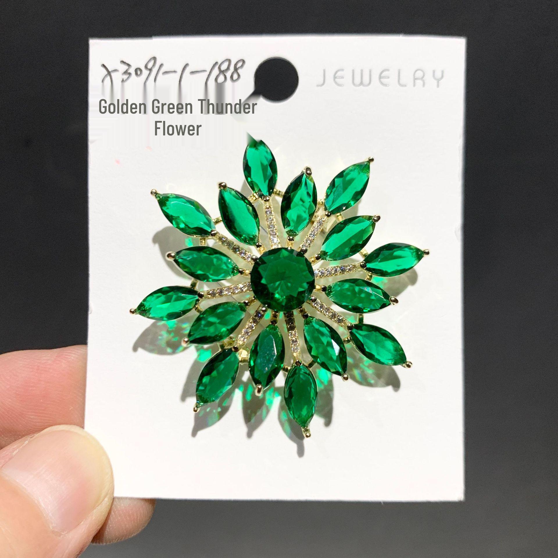 Bo Xin Yun Green Snowflake Brooch: Stylish Light Luxury Shawl Pin Gift