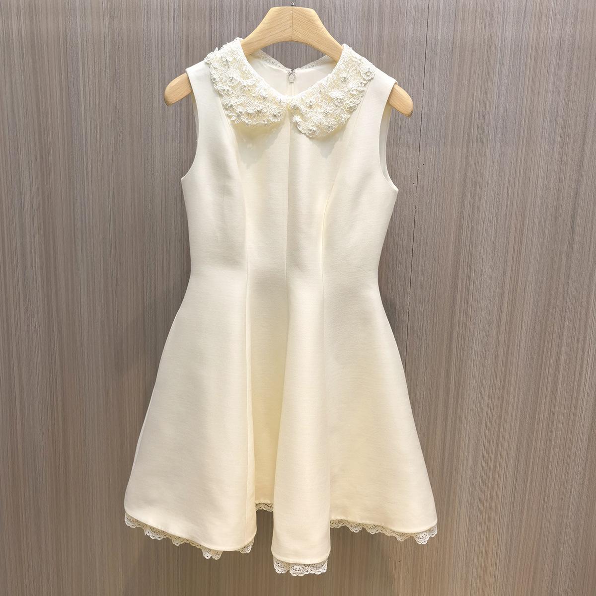 In-stock Spring 2026 French Puff Skirt Dress with Embroidered Lace Collar M