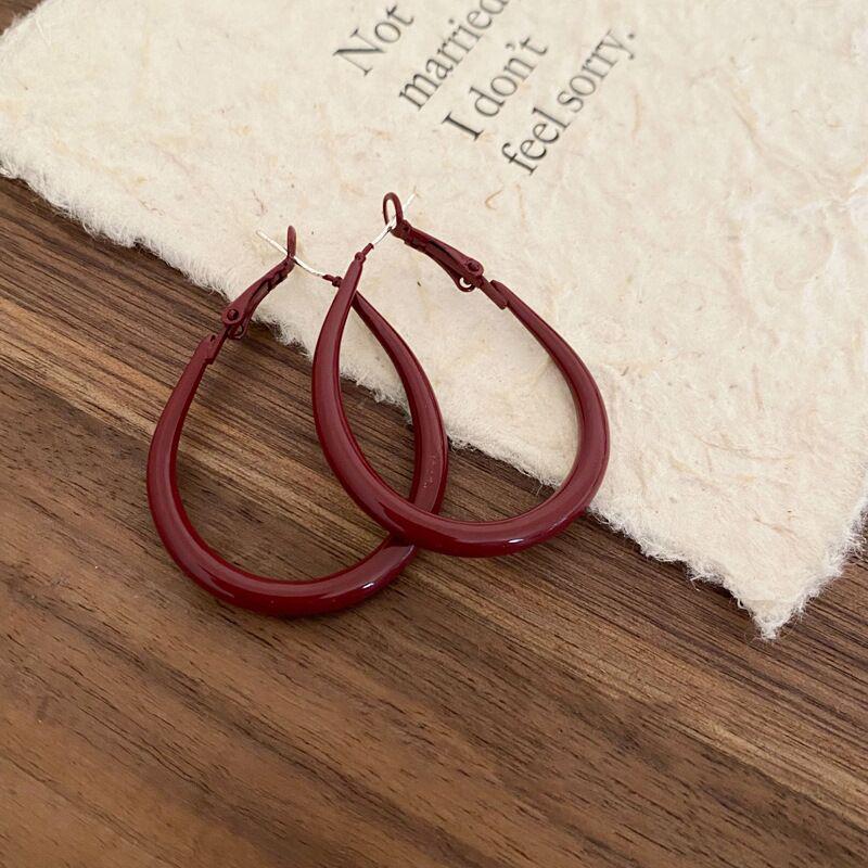 Bold Metal Circle Stud Earrings for Women – Statement Ear Cuff Hoop Jewelry