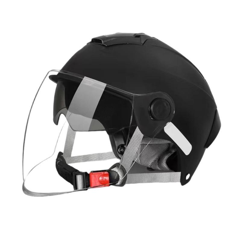 2025 Universal Sunscreen Double Lens Motorcycle Helmet for All Seasons