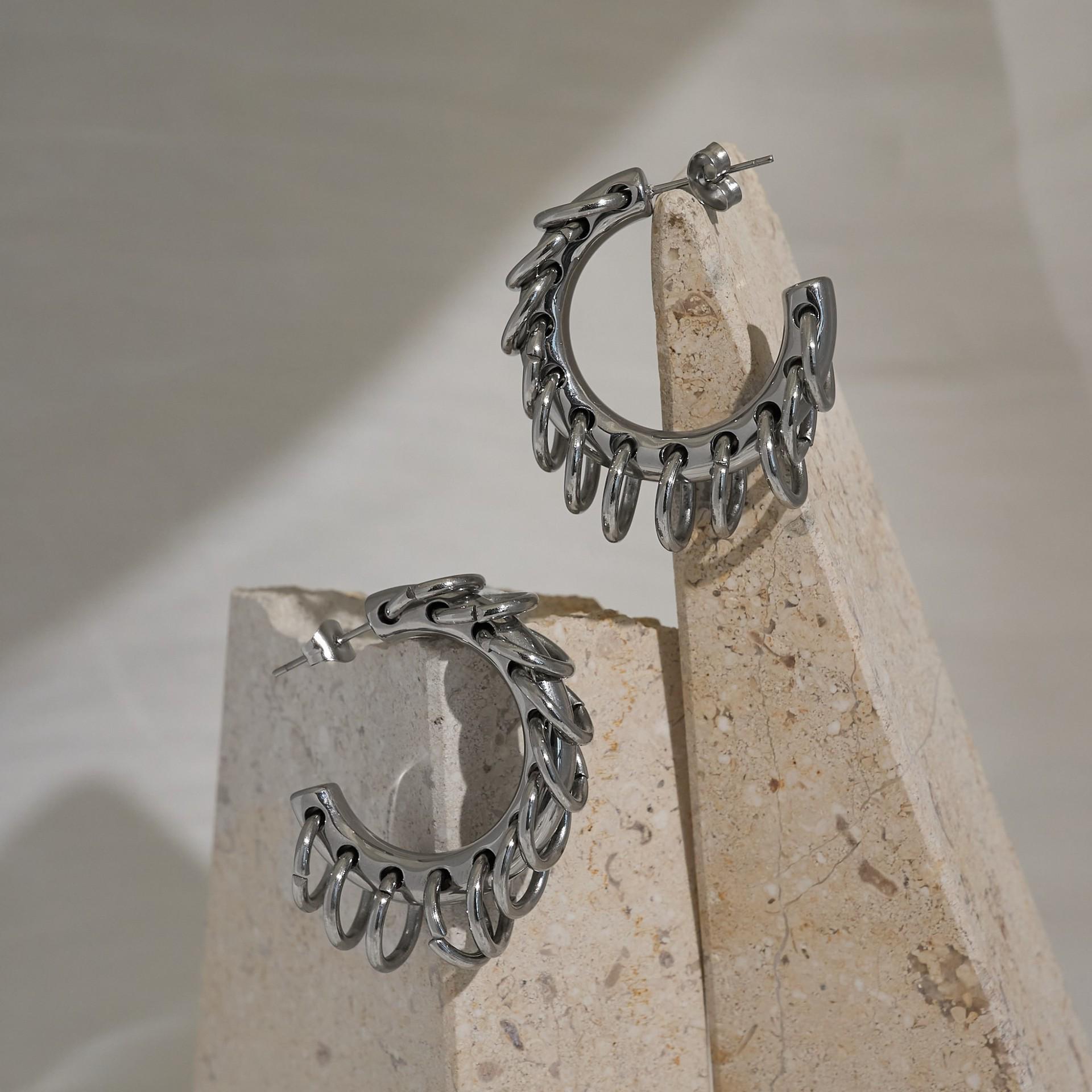 INS Design Titanium Steel Gold & Silver Earrings - European American Fashionable Chain Vintage Niche Style серебряный