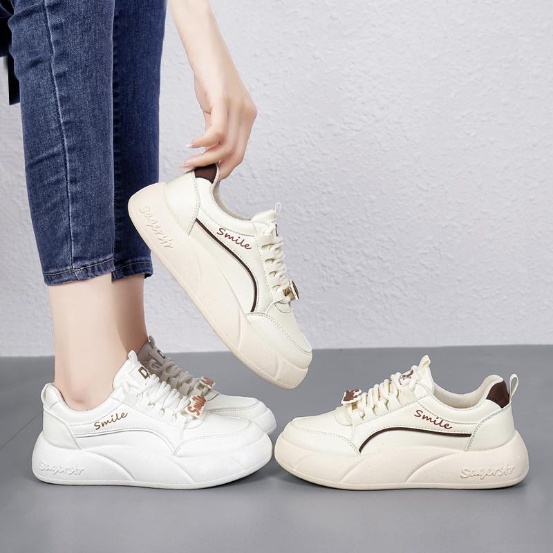 Sneakers Autumn New Soft Soles Are Not Tired, Students Large Size To Small White Board Shoes