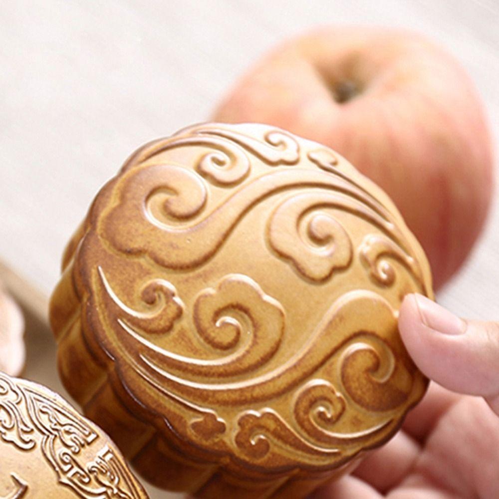 Creative Ceramic Tea Storage Container Antique Simulation Mooncake Shape Tea Jar with Lid Round Small Storage Box Kitchen