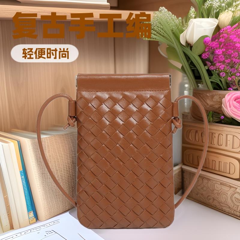 Handmade Mobile Phone Retro Shoulder Bag Fashion Casual Wind Oblique Span Women'S Bag Bag
