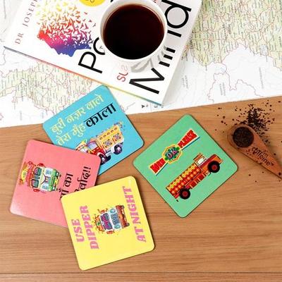 Tryckt pokerdesign träunderlägg för te och kaffe Set om 4