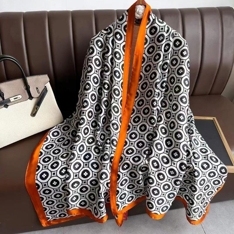 Neue Damenschals Frühling und Herbst zum Verschenken an Mütter im Alter Geschenk Schal dünne Abteilung aus Simulationsseide Gaze Schal Schal