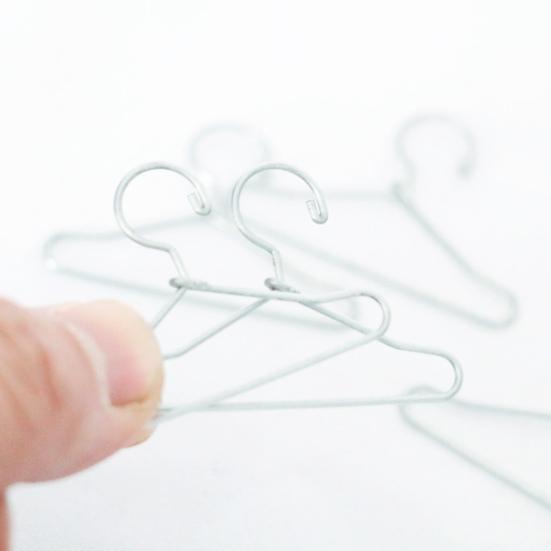 10шт имитация мини-вешалок для одежды с детальной оригинальной имитацией мебели — фото 5
