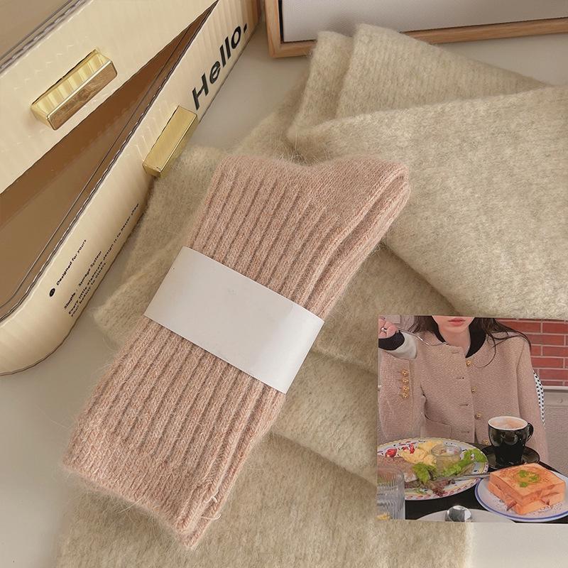 Women's Winter Fleece-Lined Mid-Calf Socks: Extra Thick, Soft, Ribbed, Japanese-Style, Solid Color, Perfect for Sleep or Home Use.