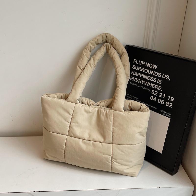 Underarm bag women's bag new shoulder bag down cotton bag large capacity fashion portable tote bag