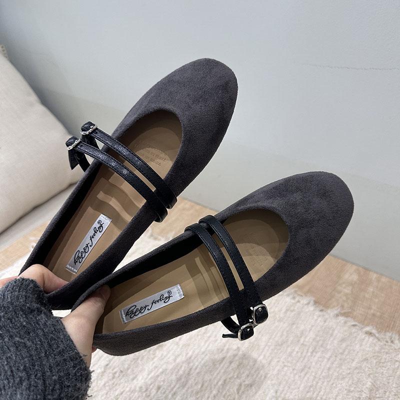 Fashion Fashion Buckle Strap Ladies Mary Janes Flats Shoes Round Toe Female Shallow Footwear Flock Women Ballet Flats Dance Shoes New