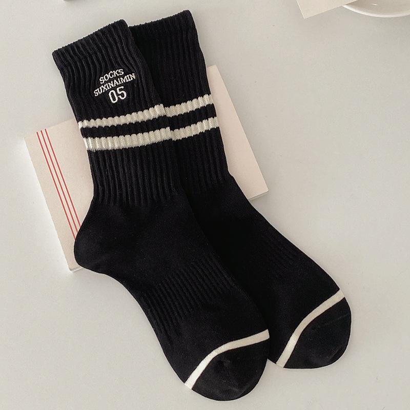 

Striped socks children s tube socks spring and autumn letter embroidery sports cotton socks ins tide stockings summer one size чёрный