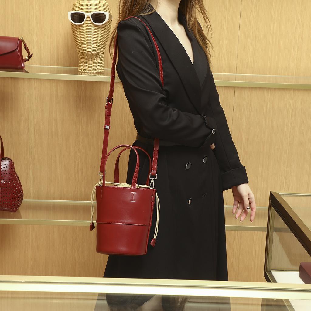 Light Luxury Handbag, Niche Design Bucket Bag, Single-shoulder Crossbody Bag, Women's Bag