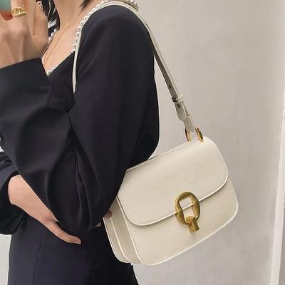 New Chic Solid Color Single Shoulder Bag for Ladies  Aesthetic  Riveted  Casual Fashion  Underarm Bag